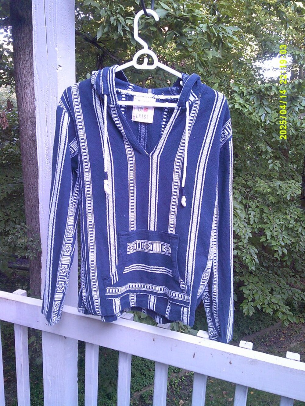 Beach By Exist Navy/Whtie Woven Hooded Baja Pullover Size Small